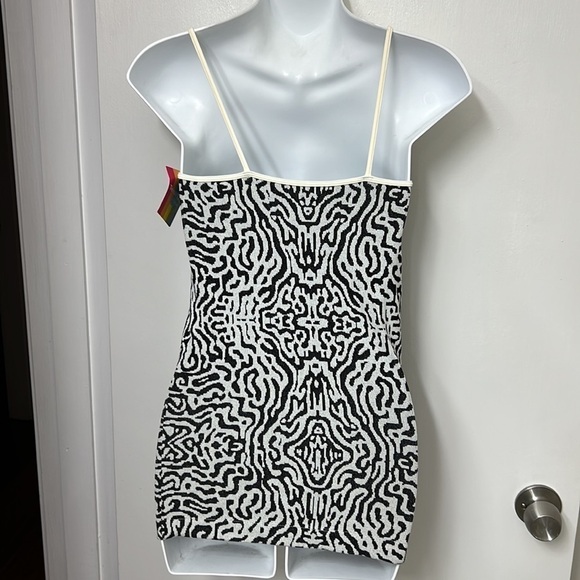 Tees by Tina Cami. Tribal Python Camo design. OSFM - Picture 3 of 6